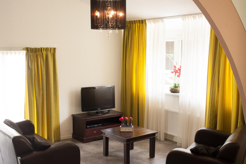 Apartement De Vosseburch Langeraar Zimmer foto