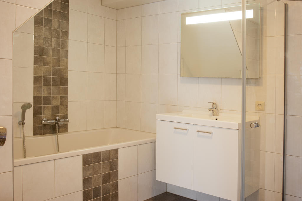 Apartement De Vosseburch Langeraar Zimmer foto